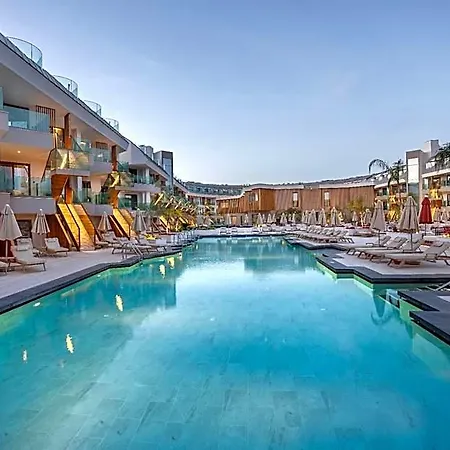 Liberty Signa Hotell Öludeniz