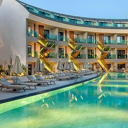 Liberty Signa Hotell 5*
