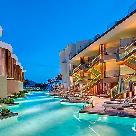 Liberty Signa Hotel 5*